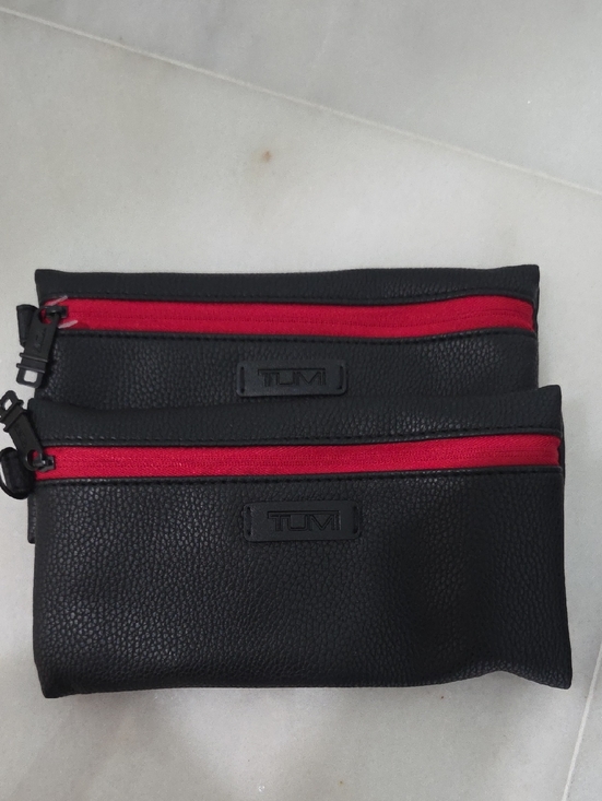 Tumi Other - Tumi Black Pebbled Leather Double-Zip Pouch with Red Zippers 1 Pouch Include